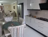 آشپزخانه بزرگ با کابینت های سفید مدرن 475454