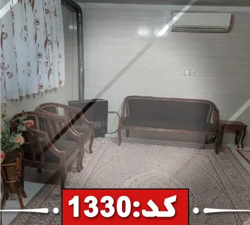 اتاق پذیرایی به همراه اسپیلت و مبلمان خانه ویلایی در تایباد 25698514