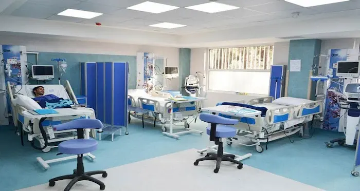 اتاق بیمار و تخت های خالی کلینیک تخصصی و فوق تخصصی سیدی - مشهد 56456